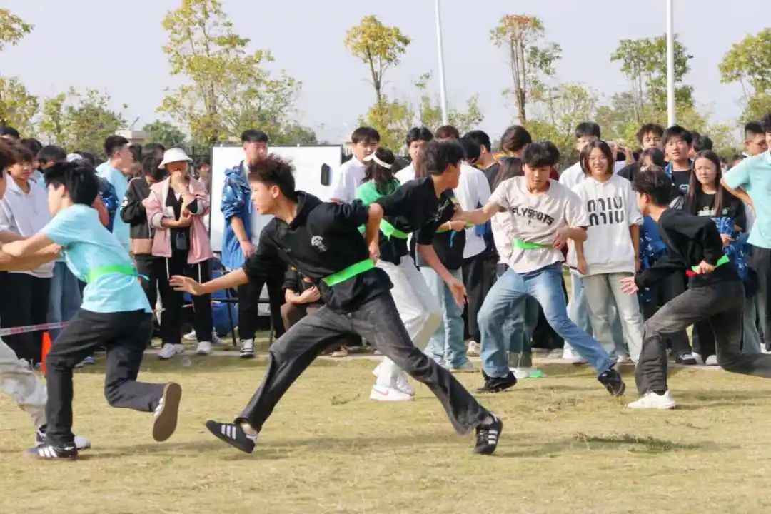 岳阳北大青鸟第四届趣味运动会圆满落幕！