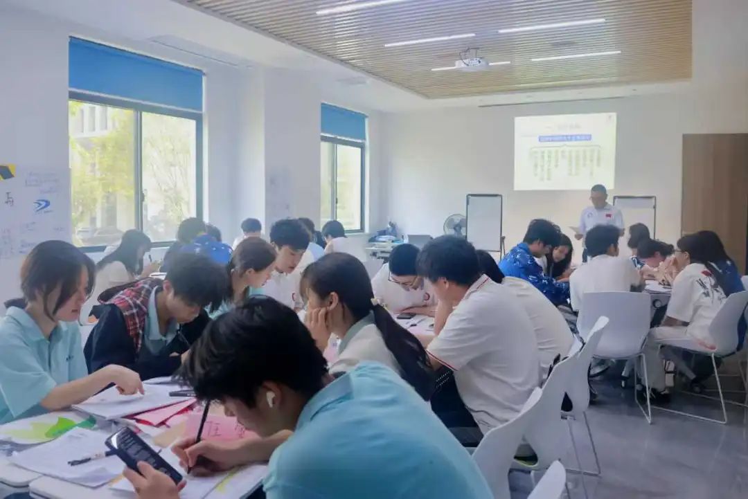 岳阳北大青鸟创新创业活动精彩纷呈，邀你共赴梦想之旅